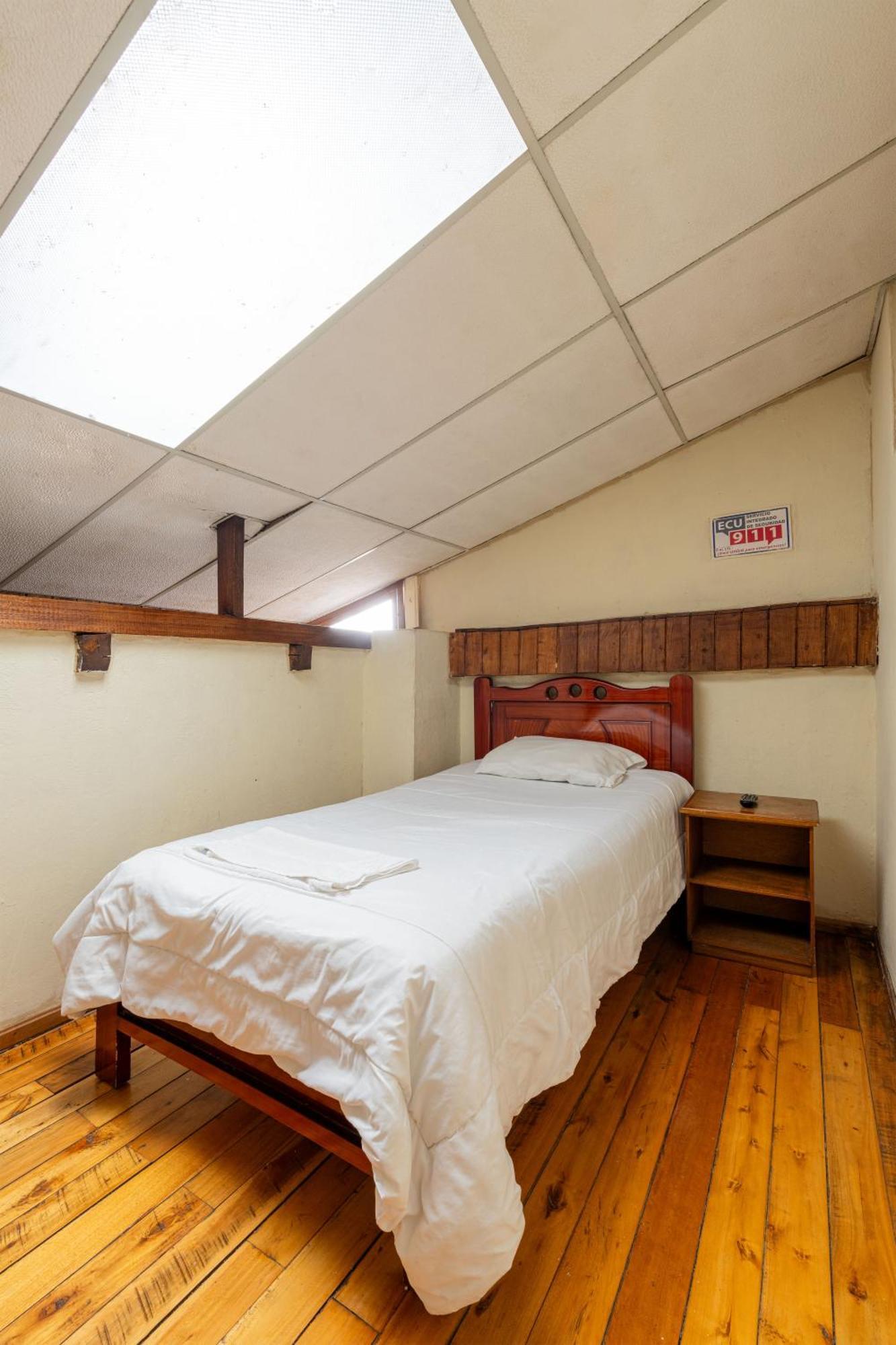 Hostal La Suite Sangolqui Ngoại thất bức ảnh